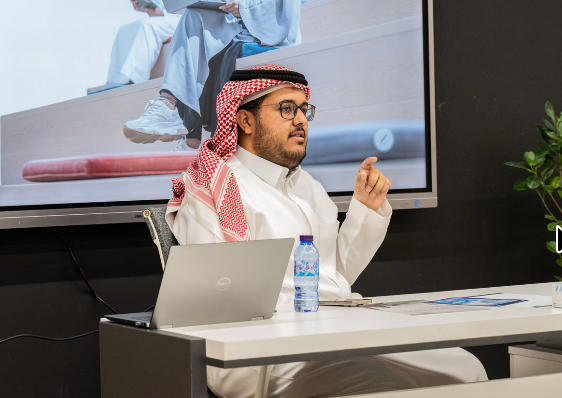الخدمات الاستشارية